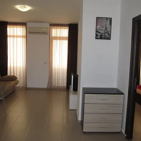 Cote D'azure Несебр