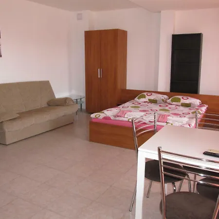 Апарт-отель Cote D'azure