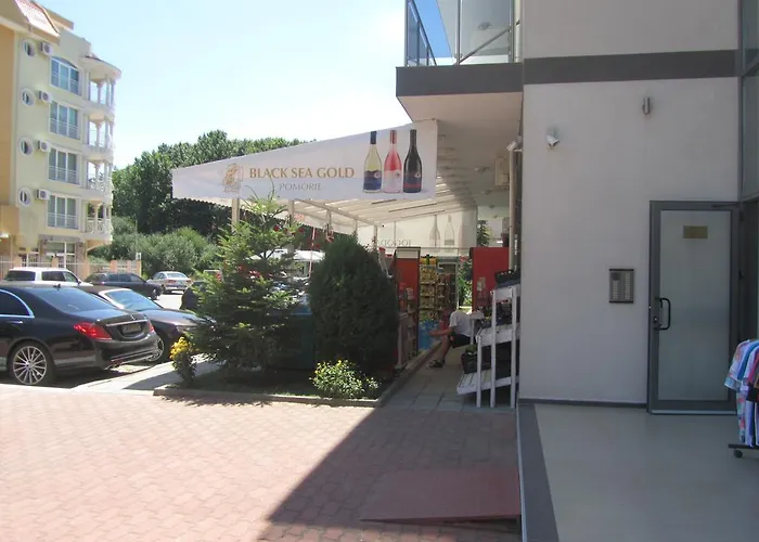 Cote D'azure ネセバル