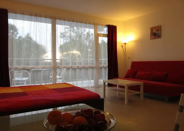 Cote D'azure Apartahotel Nesebar