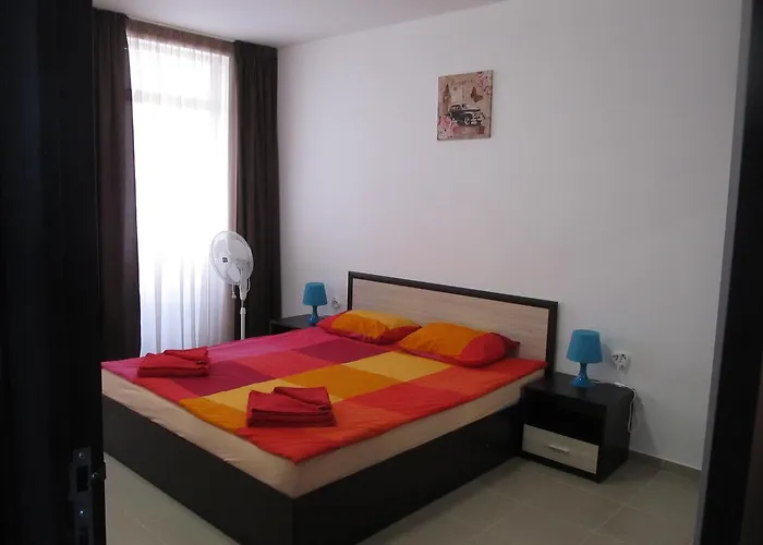 Cote D'azure Apartahotel Nesebar