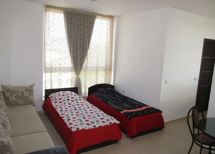 Cote D'azure Apartahotel