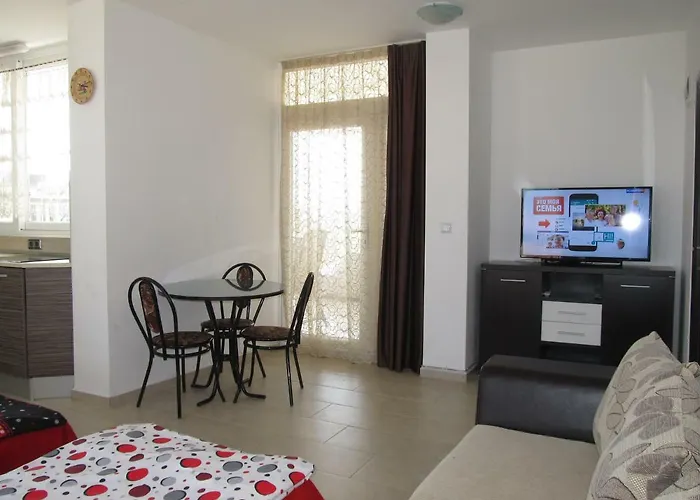 Cote D'azure Apartahotel Nesebar