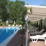 Апартхотел Cote D'azure